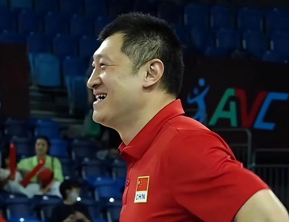 匡琦又下课了，真的没想到，原本是最被球迷看好的一名年轻主教练，一度还曾被定性为国