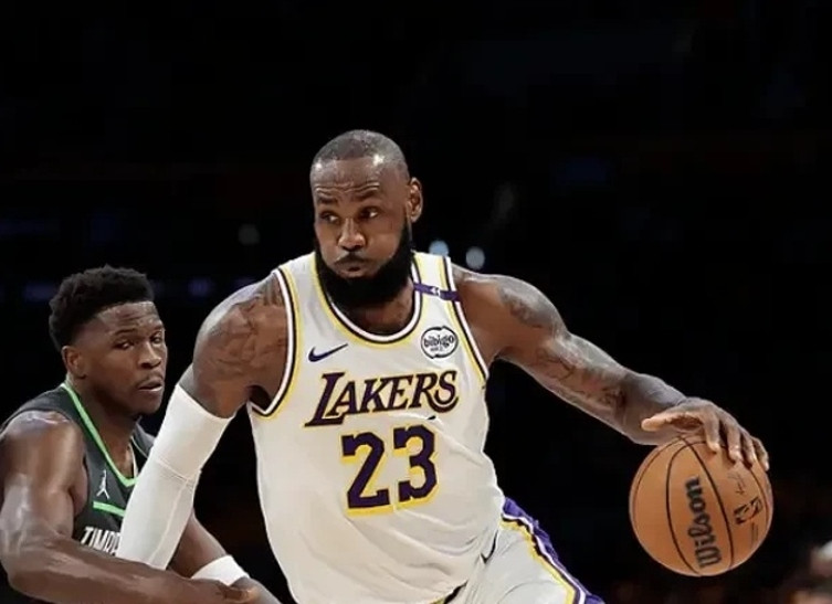 NBA抽疯啦？五组战绩相同球队选秀顺位抽签，这操作够魔幻！按理说，50胜32负的