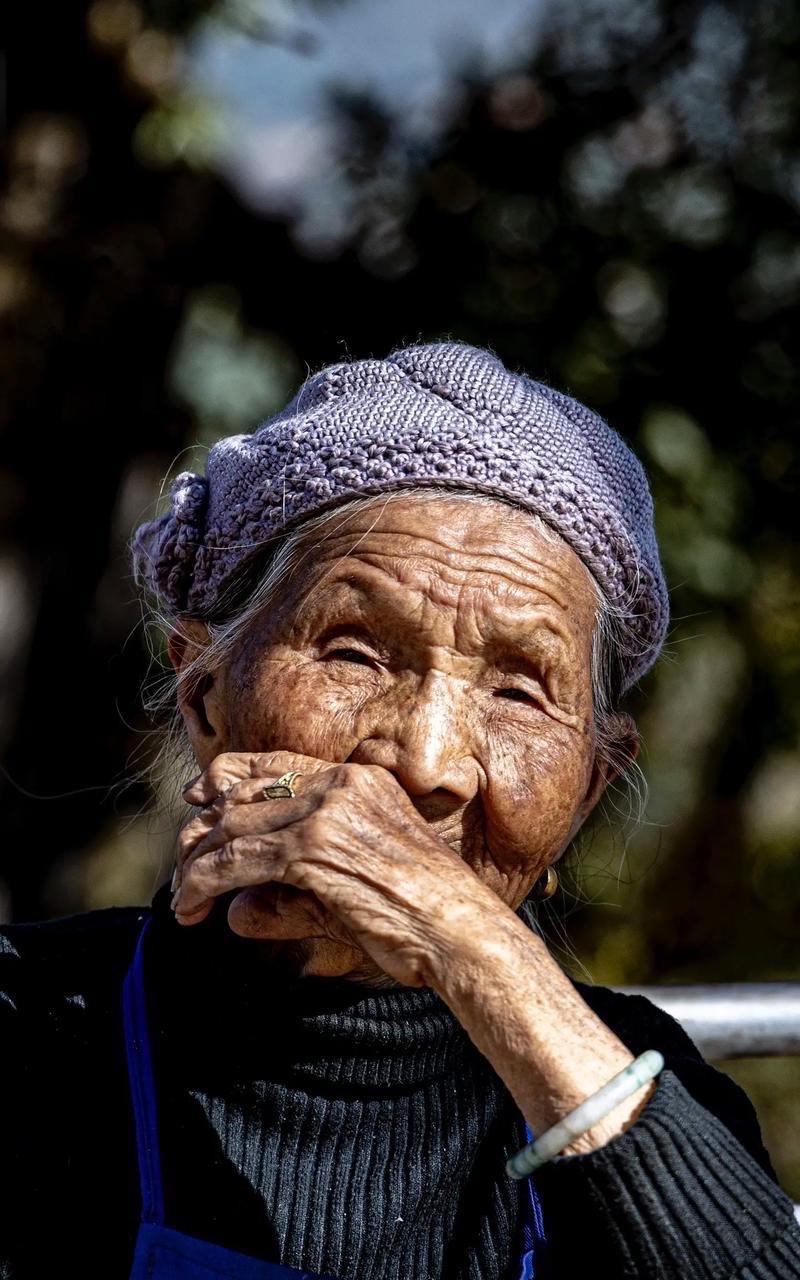 孩子生多了有什么用？身边的人都在催我生二胎，我想说，不管生几个首先要保障质量！