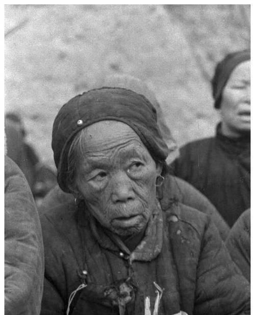 民国18年（1929年）西海固地区特大旱灾，通称“十八年大年馑”。从1928年至