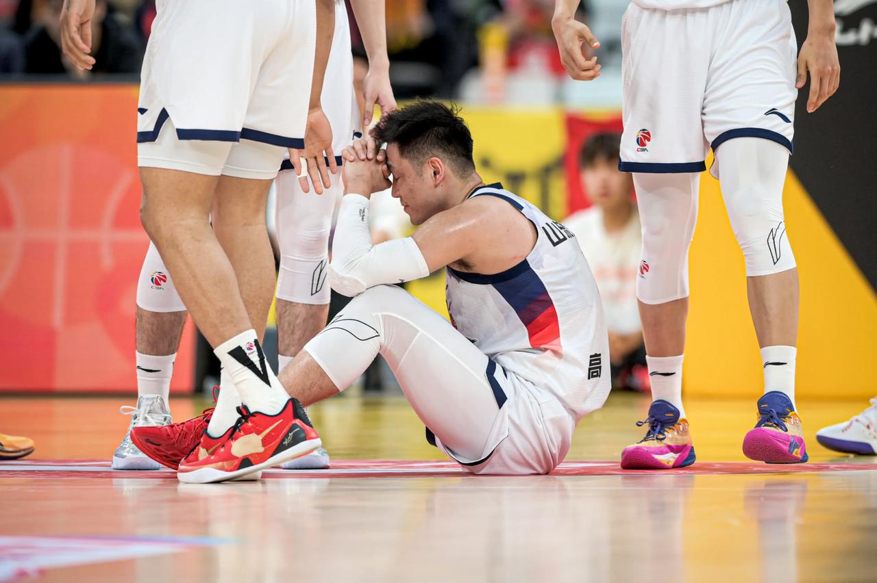 为了终结上海队的22连胜，山东队直接拼了！没错，从当下的情况来看，山东这支球队确