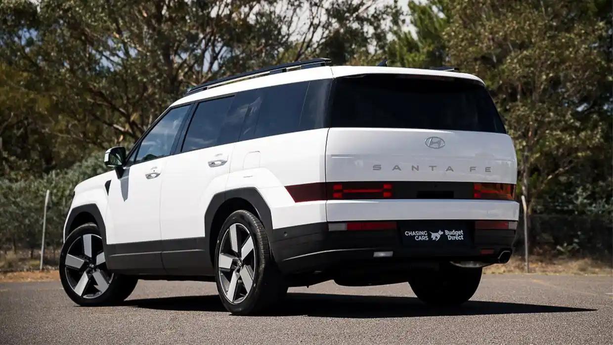 【现代集团包揽英美权威汽车大奖！】现代汽车集团包揽了美国和英国两大权威汽车颁奖