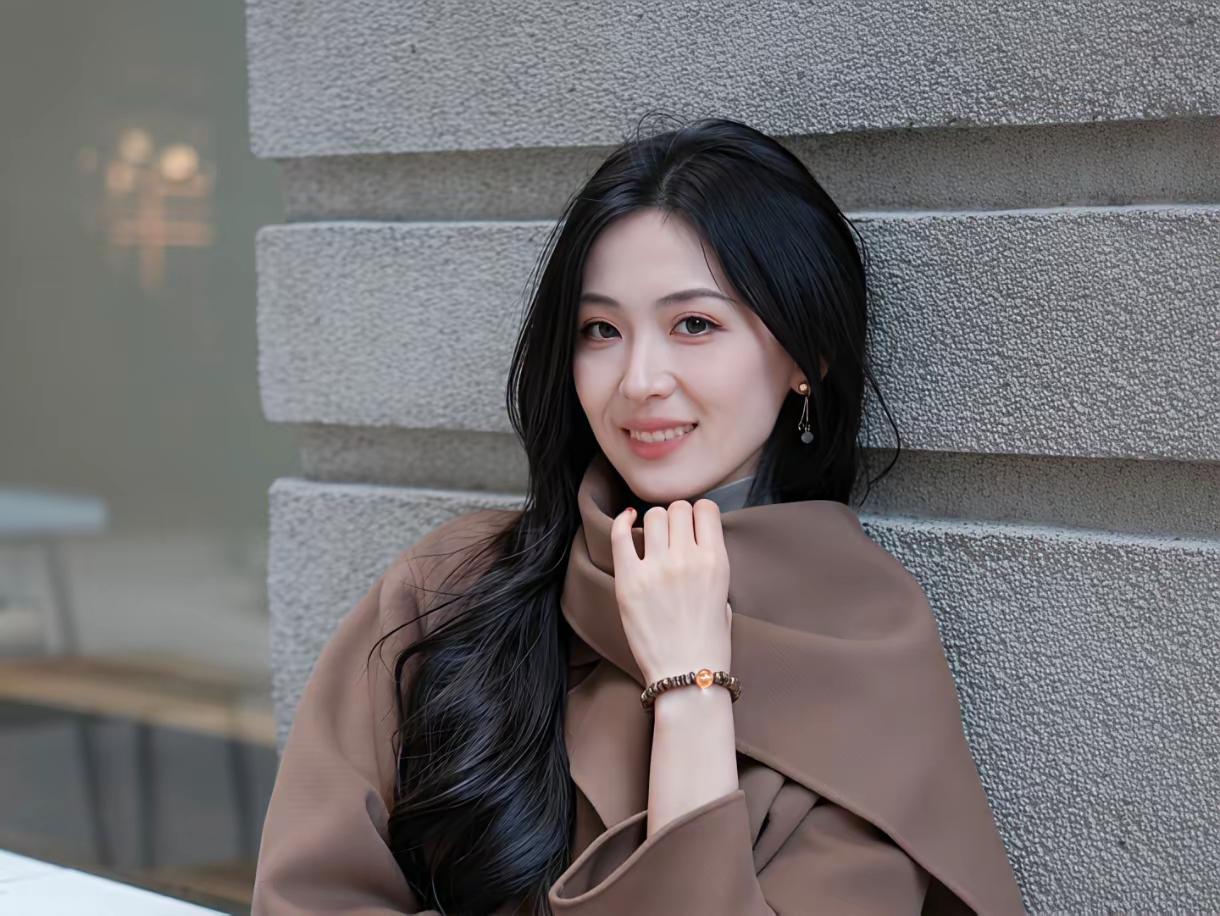 今日上班状况：心跳正常，血压异常，睡眠异常，存款异常，心情异常。