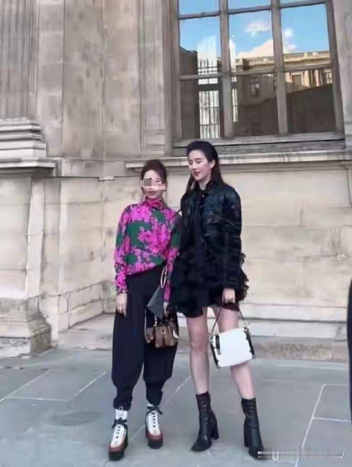 忽然间对刘亦菲的身高有了全新认知，比例和气场真的太绝了！