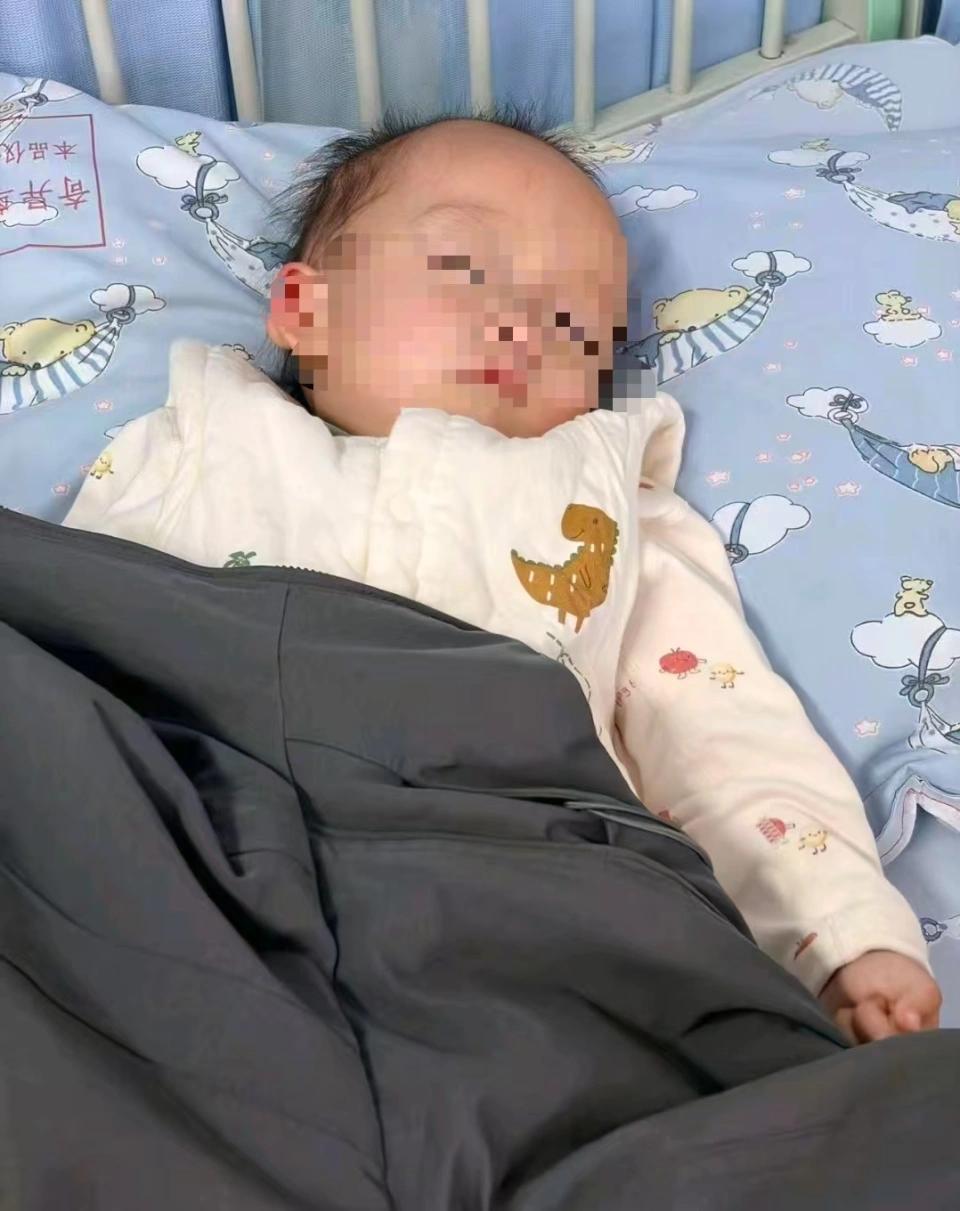 太痛心了！湖北恩施1岁男童输液4分钟抽搐离世，医生曾说“问题不大”，真相待查