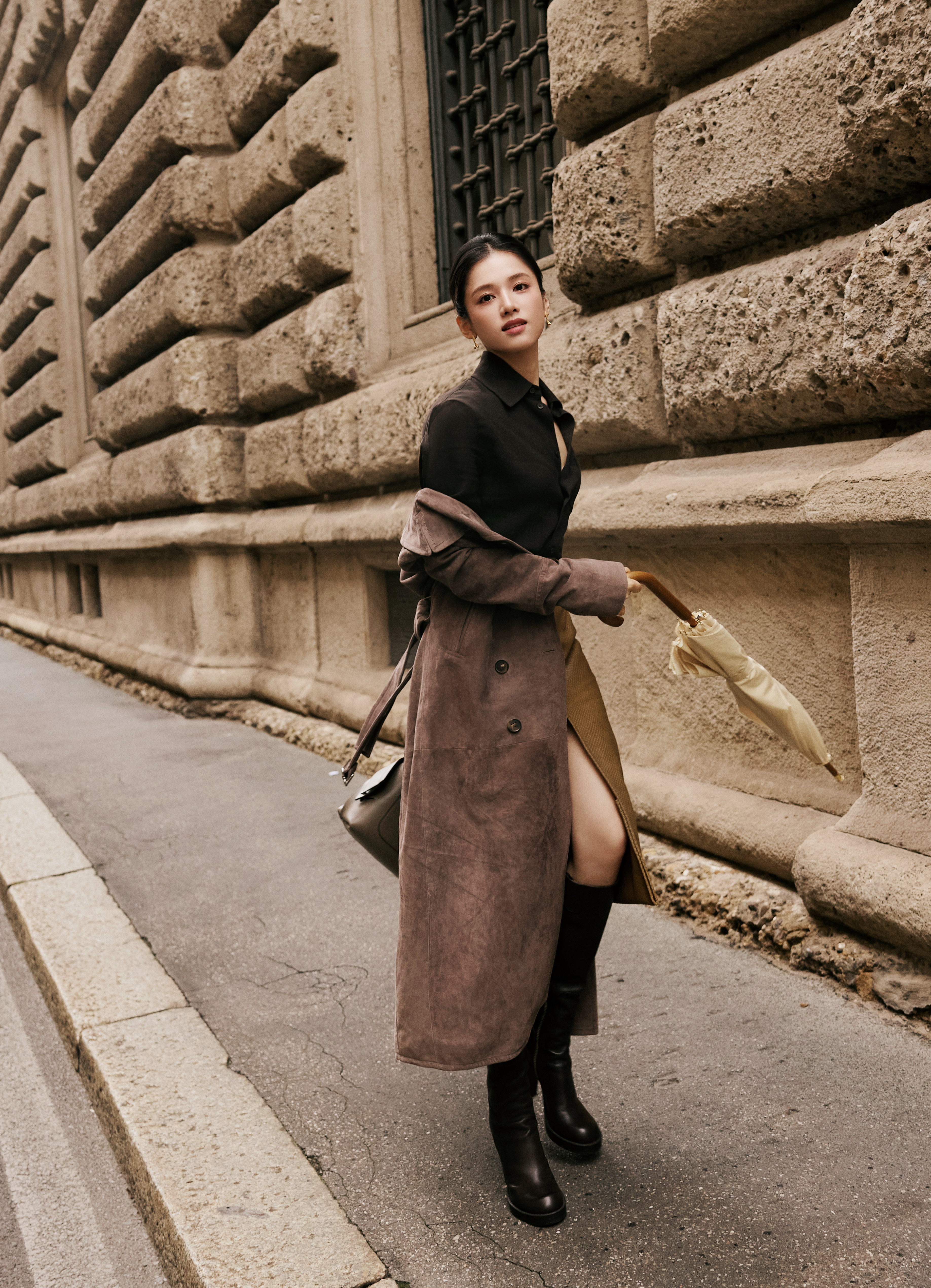 520把张婧仪李昀锐忙坏了张婧仪在复制粘贴的时代，你是手写的诗