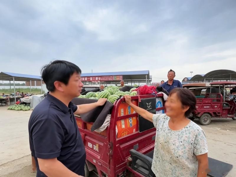 河南有大爱！双倍市场价收购开封滞销西瓜。河南景区这波操作真暖心！今年开封