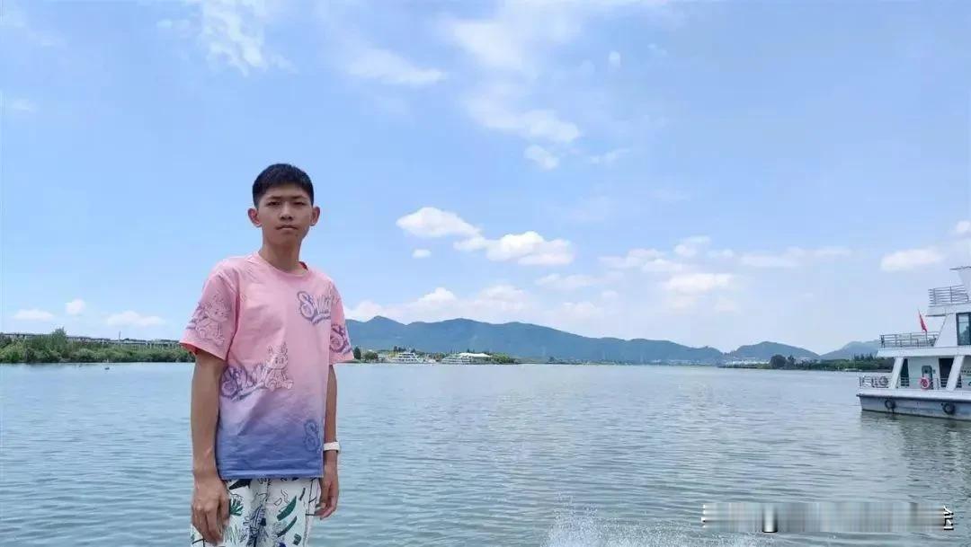 缅甸诈骗阴影笼罩西双版纳！18岁少年失踪真相扑朔迷离，警方：暂无进展202