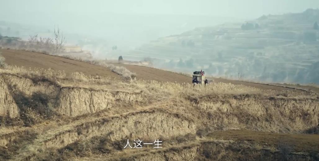 断断续续的总算是忙里偷闲把《主角》这部电视剧看完了，这是最近几年唯一完整看完的一