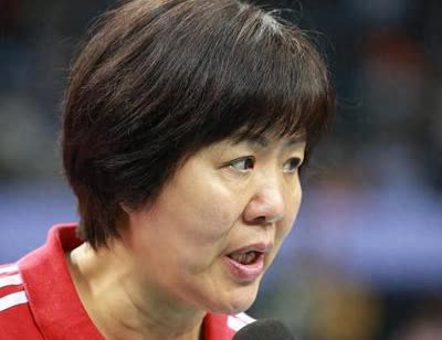 现在网上许多人都提到主教练最佳人选是：郎平官媒也有意提到郎平的大国家战略