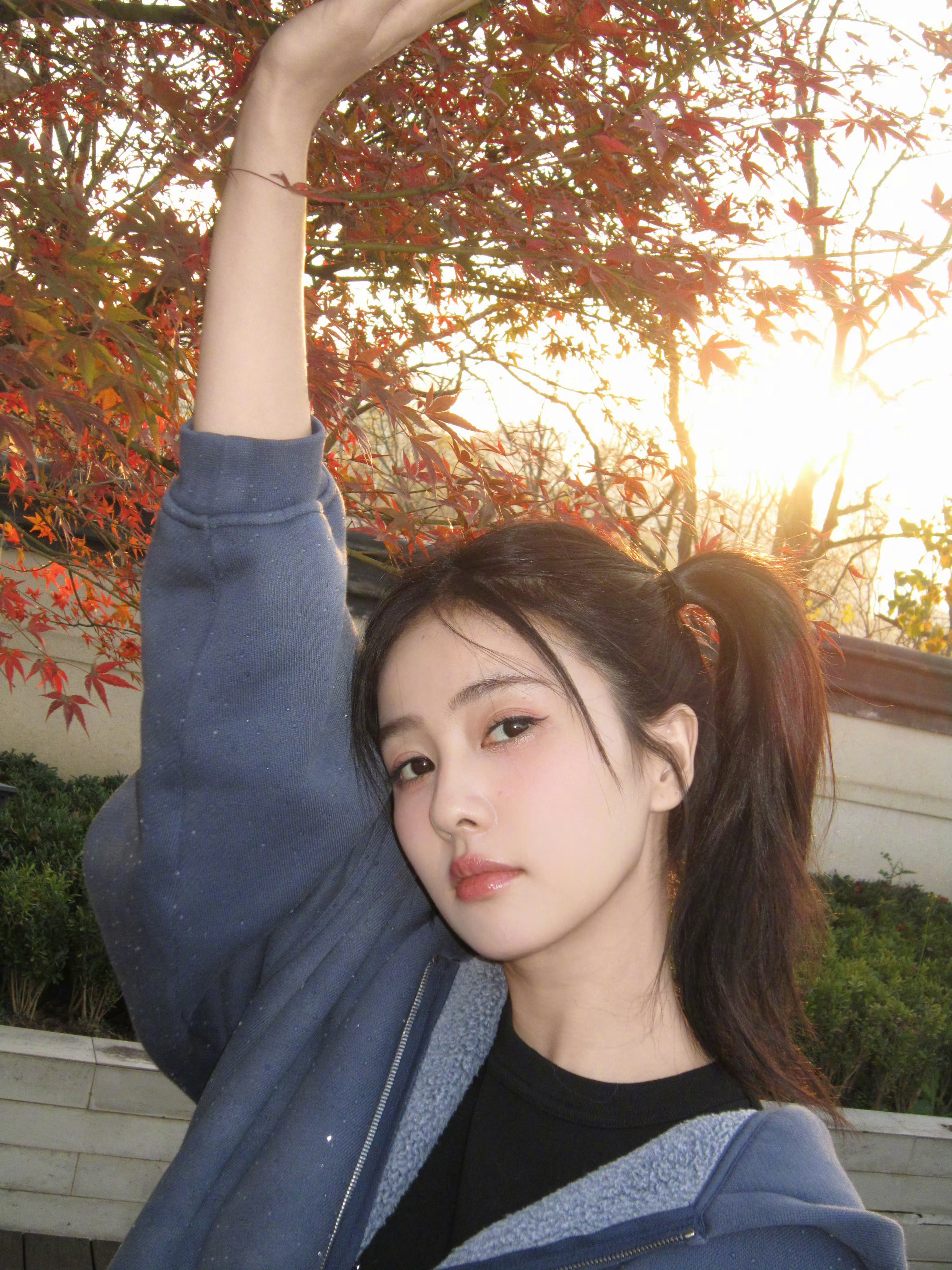 点名表扬白鹿女士日益精湛的眼眉妆技术