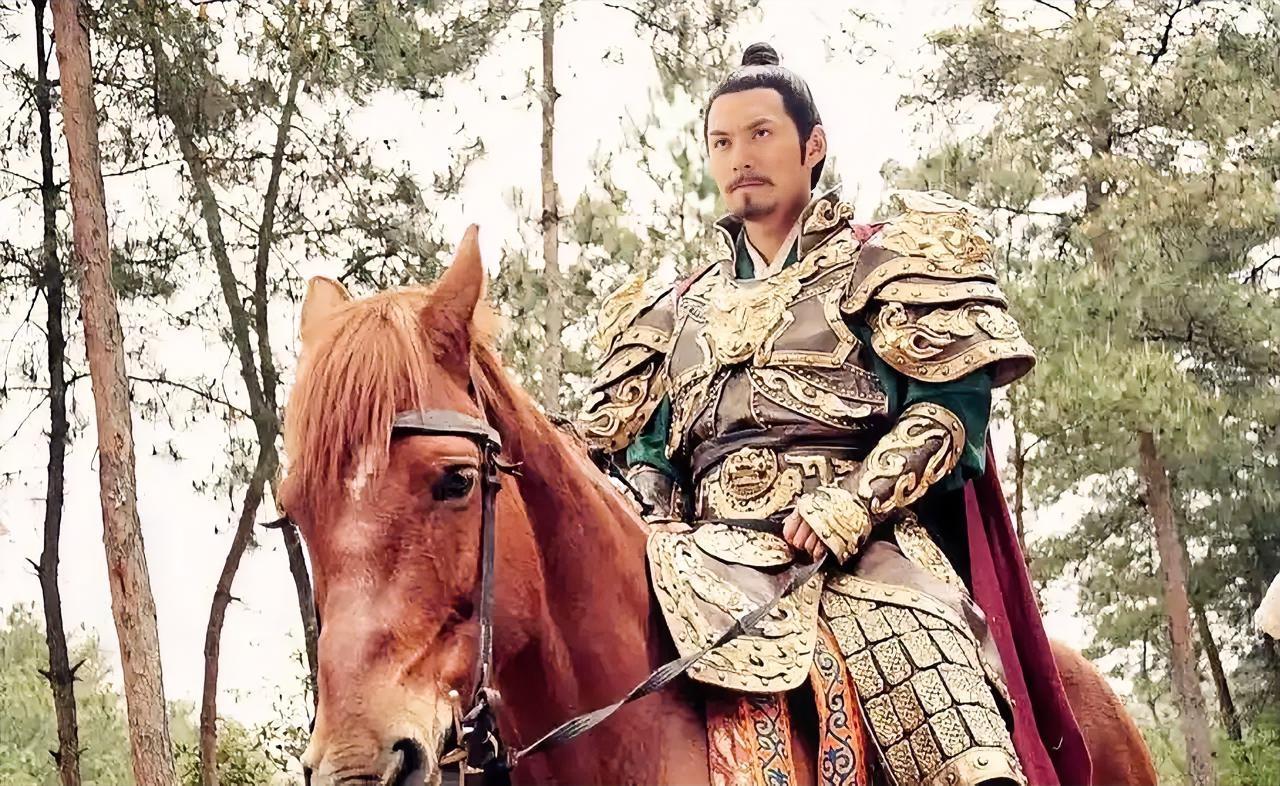 李世民登基后大封功臣，给秦琼食邑700户，却转手给了尉迟敬德1300户。就连张公