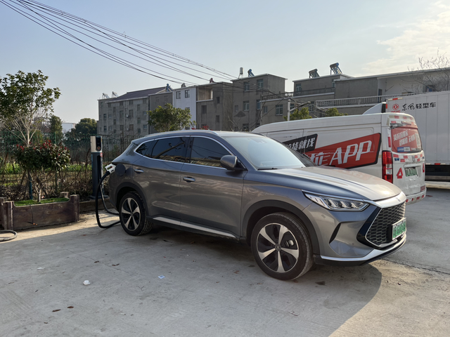 买了插混后抠的不行自从买了插混，家里没充电条件，还总想着充电，总共才110公里