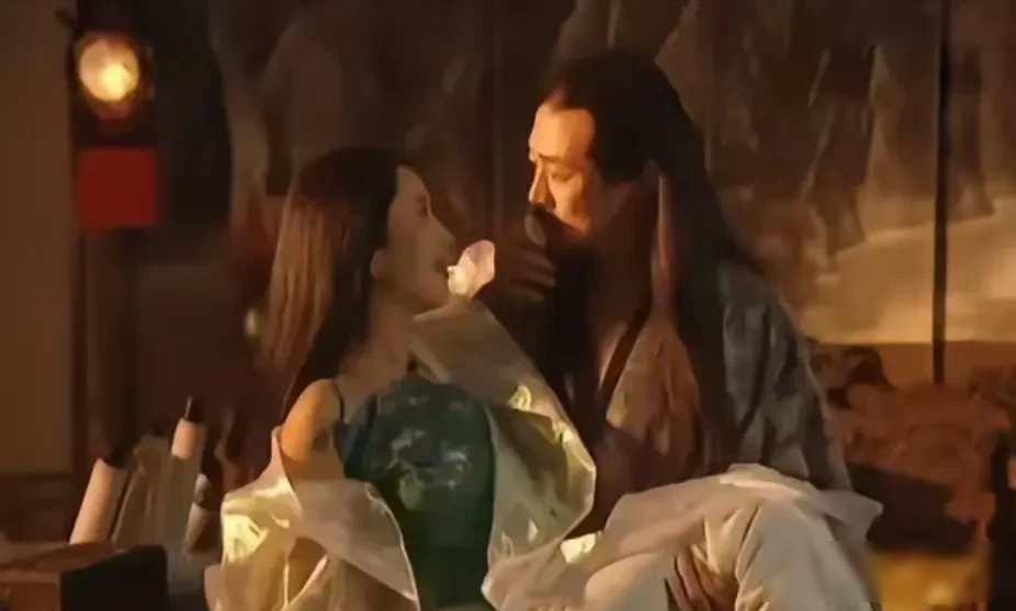 1856年11月，看到傅善祥坐在洪秀全的腿上，石达开心如刀绞，傅善祥也面色如土。