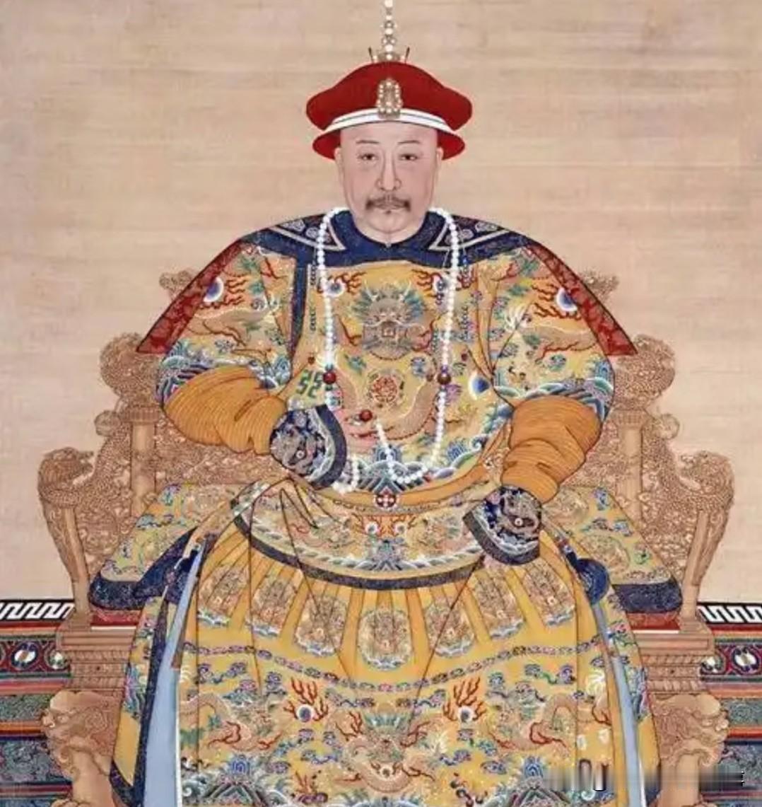 乾隆明明有17个儿子，最后为啥偏偏选了最平庸的嘉庆继位？都说嘉庆资质平平、