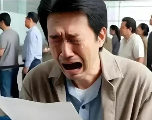 近日上海浦东，一男子发现妻子和其上司有染长达5年。男子不忍其辱，和妻子把婚离了。