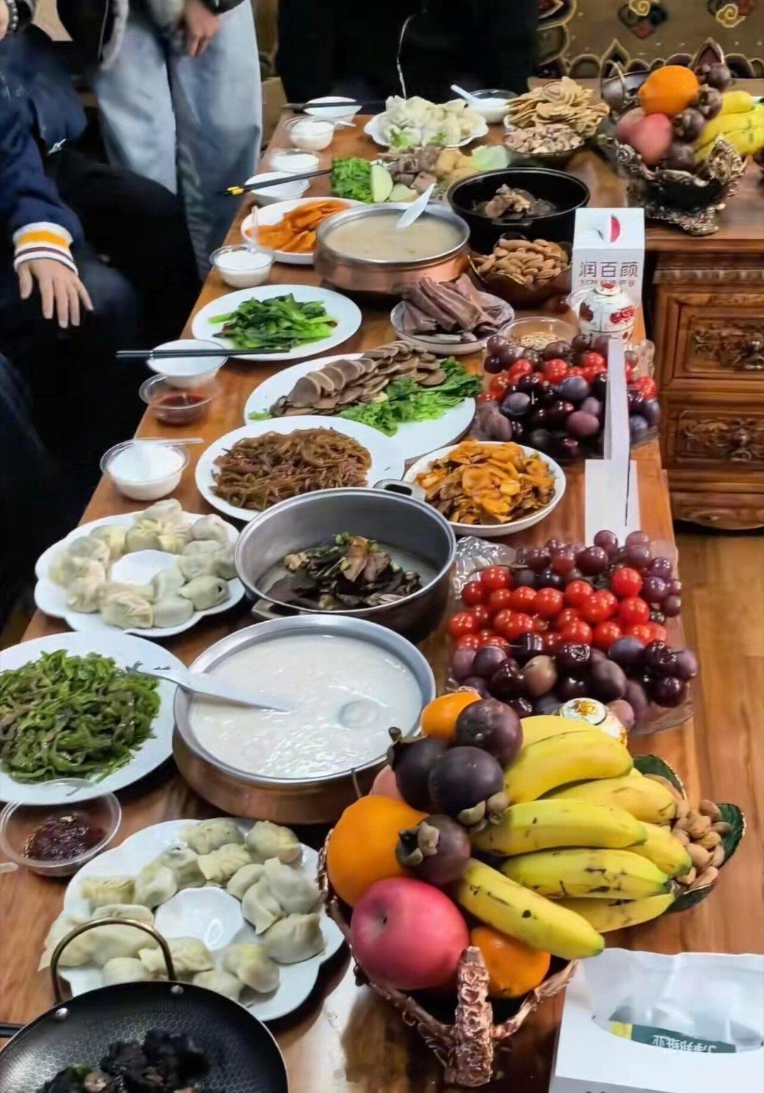 十个勤天在我们十勤宇宙里，山竹是最高规格的水果这次是木兰校长准备的十个勤天‖