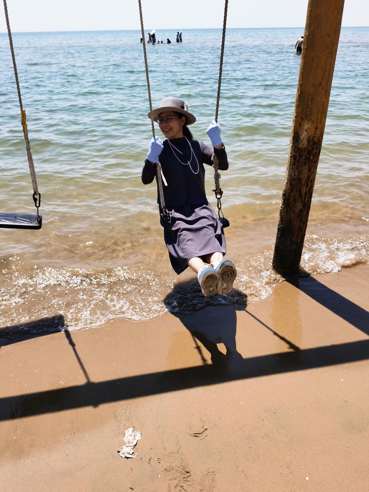 格局的一天1、大盘出了底分型，是不是止跌的信号？需要明天继续验证，有较大的概率