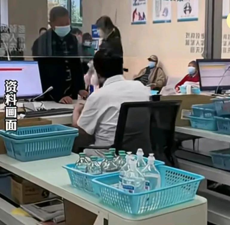 卫生院奥司他韦卖86元，同品牌在网上只要九元，医保局说，已暂定挂网并约谈药企，多