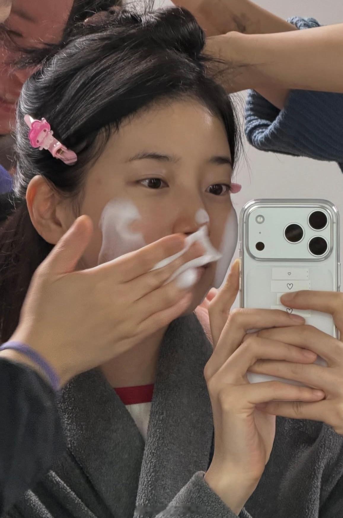 裴秀智裴秀智下班不拍戏的女明星日常