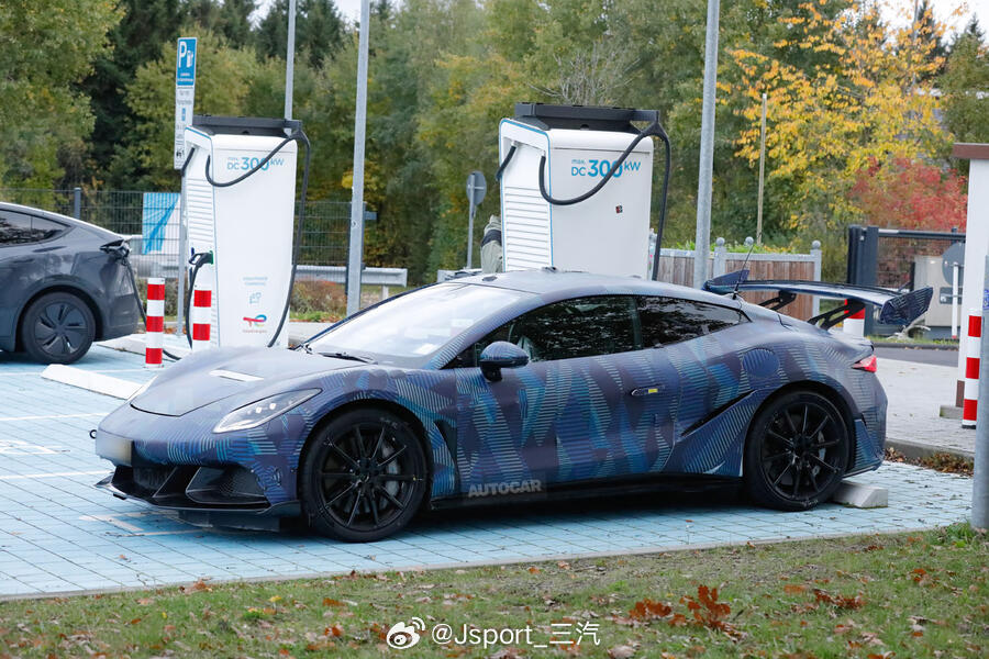 中国超跑嚯，坪山威武了找克雷格做代言么