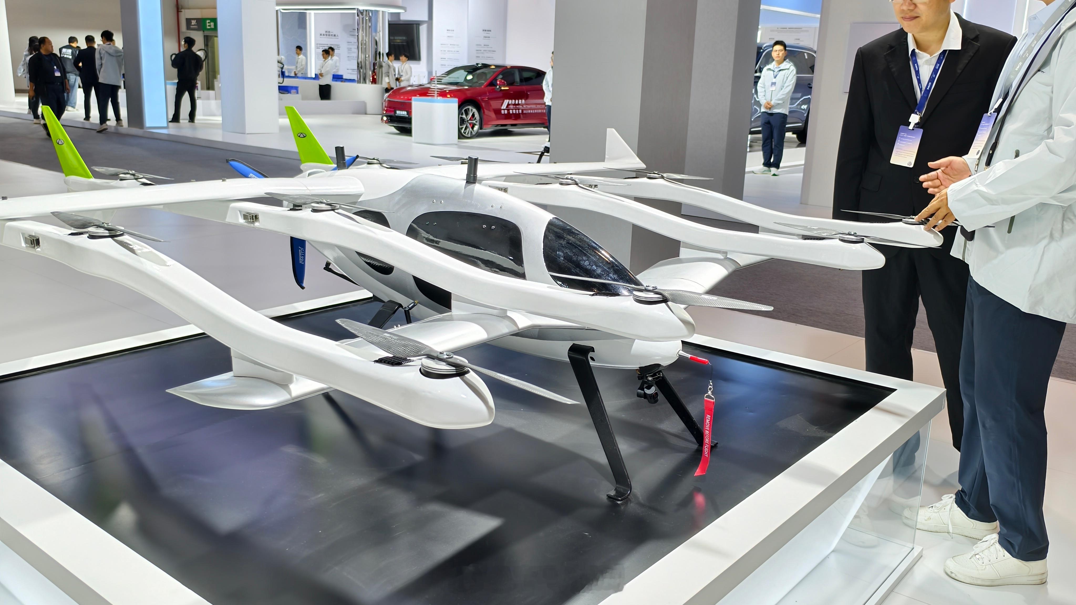 越来越有意思了[赞][赞][赞]创新智领全球2025奇瑞全球创新大会前沿科技荟萃