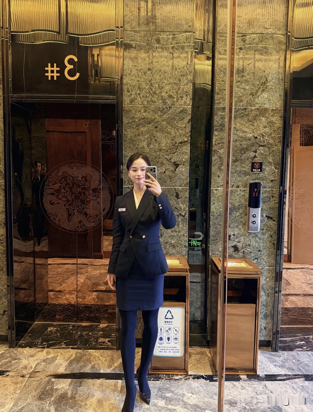 成熟的女人到底是哪里吸引人?有内涵，说话做事有深度。