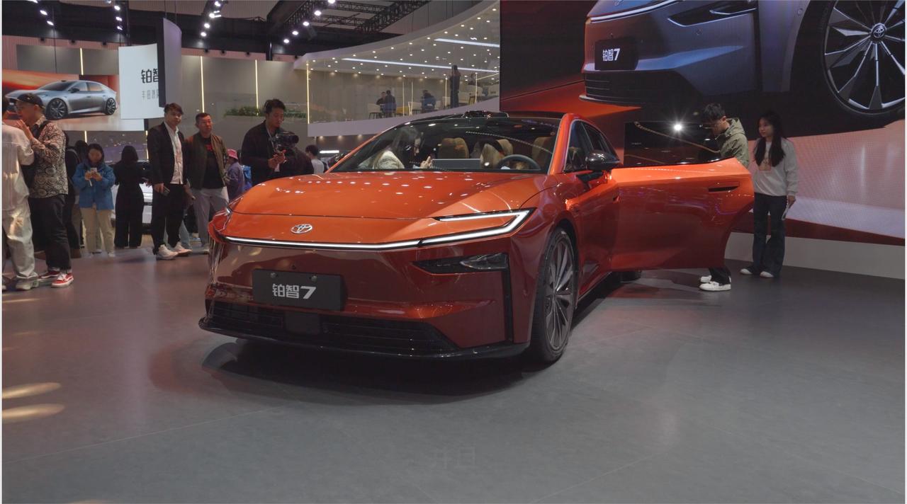 丰田标准融合中国科技！铂智7以三重担责发起合资反击