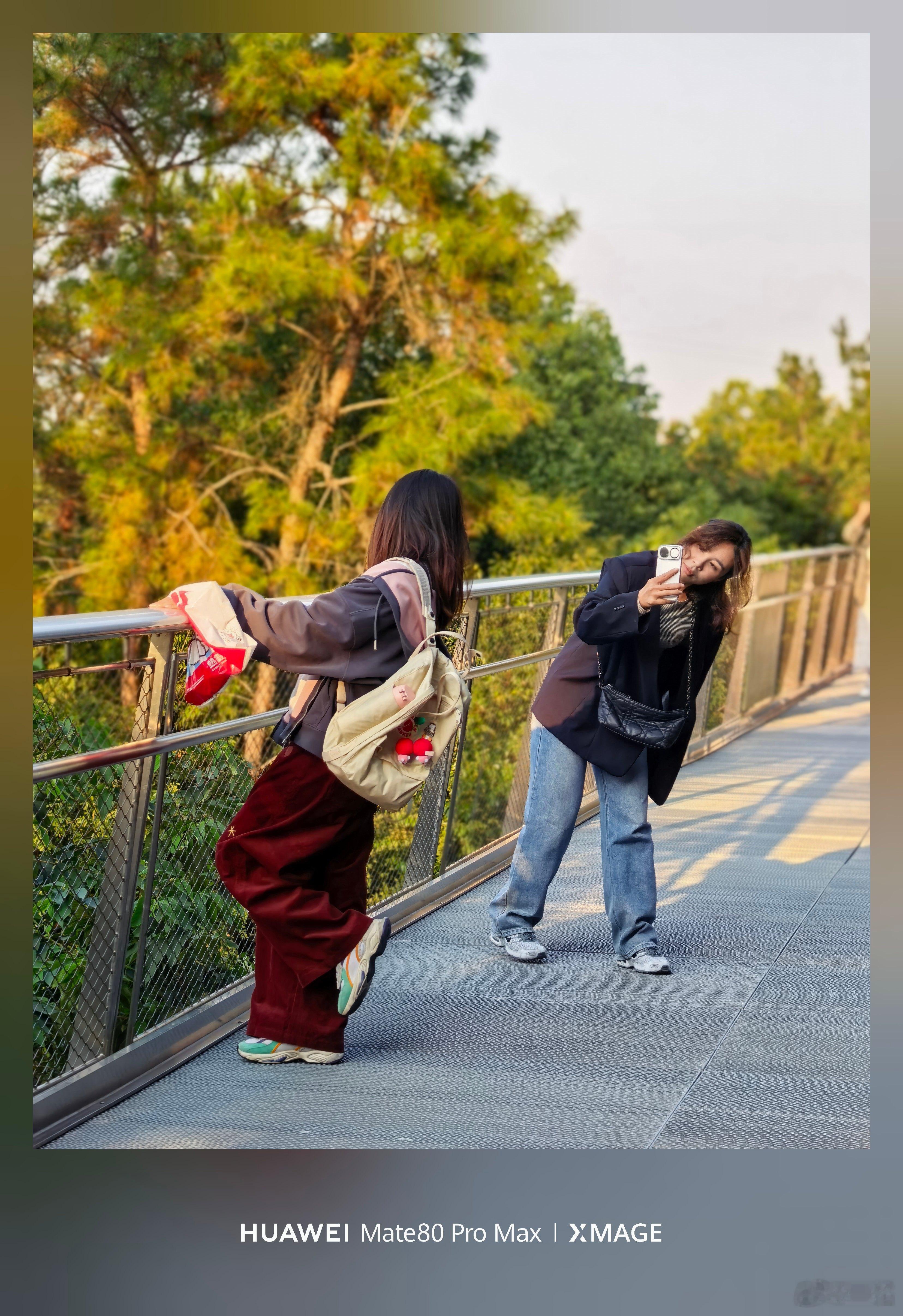 朋友说最近在苦练摄影，你们帮我朋友看看，练的咋样啊？有没有比小林拍的好看