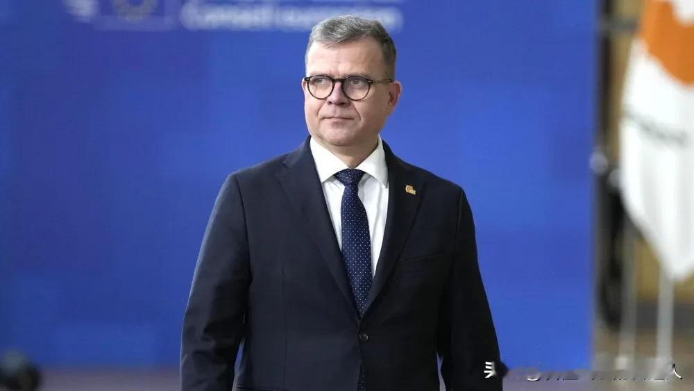 听好了，这就是中国的规矩！芬兰总理这次来，把“一个中国”四个字刻在了脑门上，才换