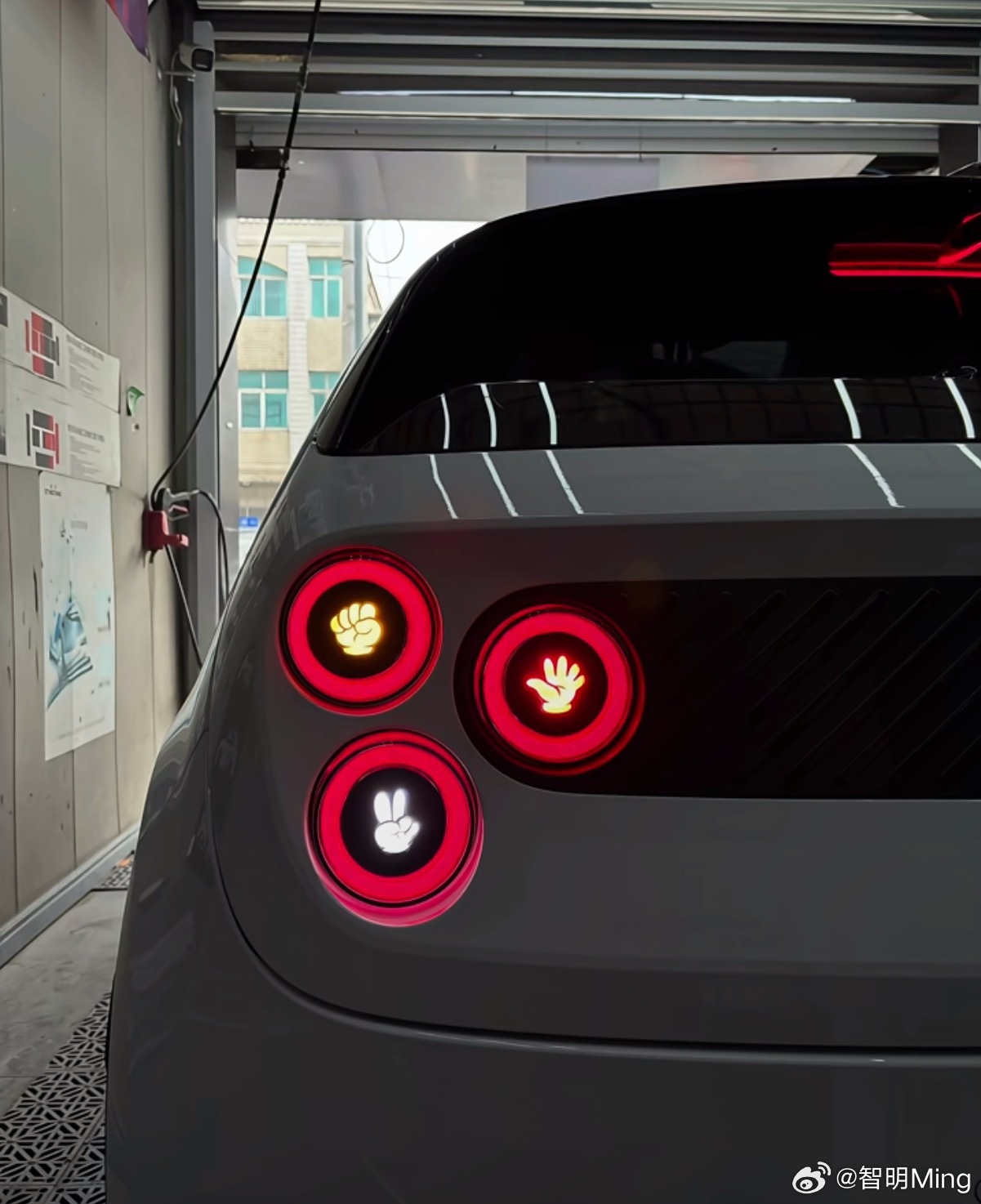 这设计真的是人才！！[捂脸哭][捂脸哭][捂脸哭]​​​