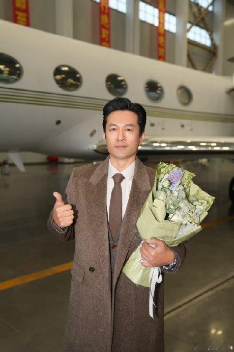 谭凯，着急了！20日，一向不愿意多说话的谭凯，突然谭凯发布视频回应，面对网络上