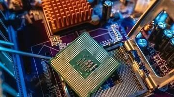 你们限制打压我们芯片发展，中国不追了，俺换赛道让你们追赶！