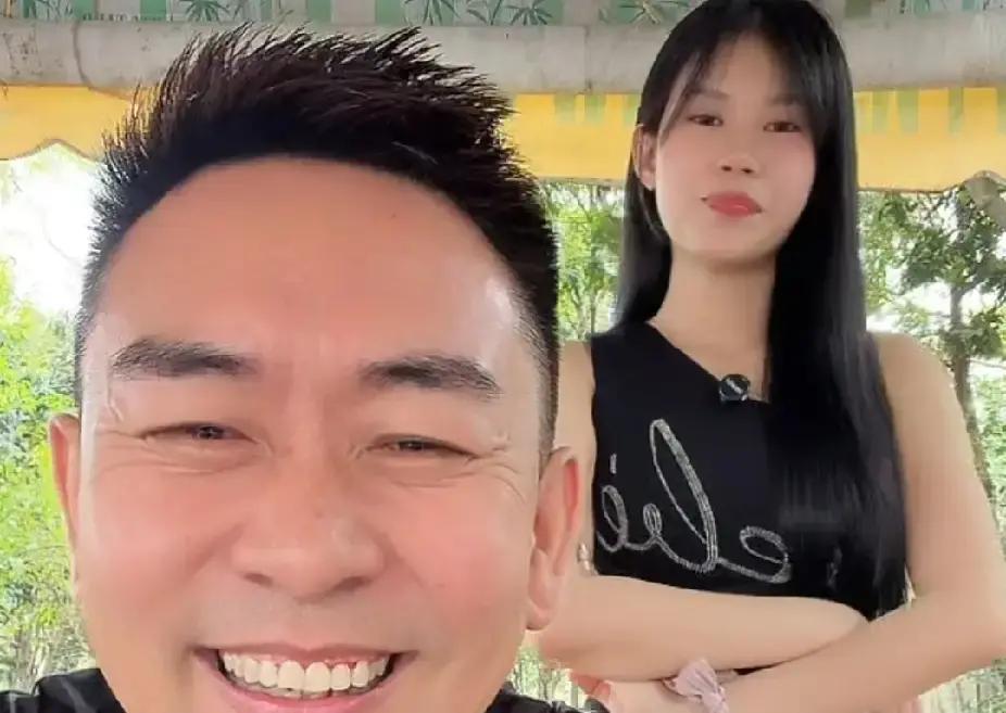 越南网红响哥离婚后活得可真潇洒，天天美女相伴，直播人气爆棚。很多人羡慕他这自由自