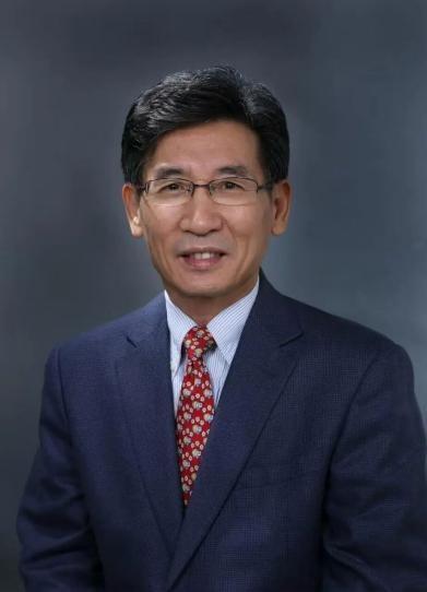 北京时间10月6日，2026年诺贝尔物理学奖揭晓在即，凝聚态物理学家薛其坤，作为