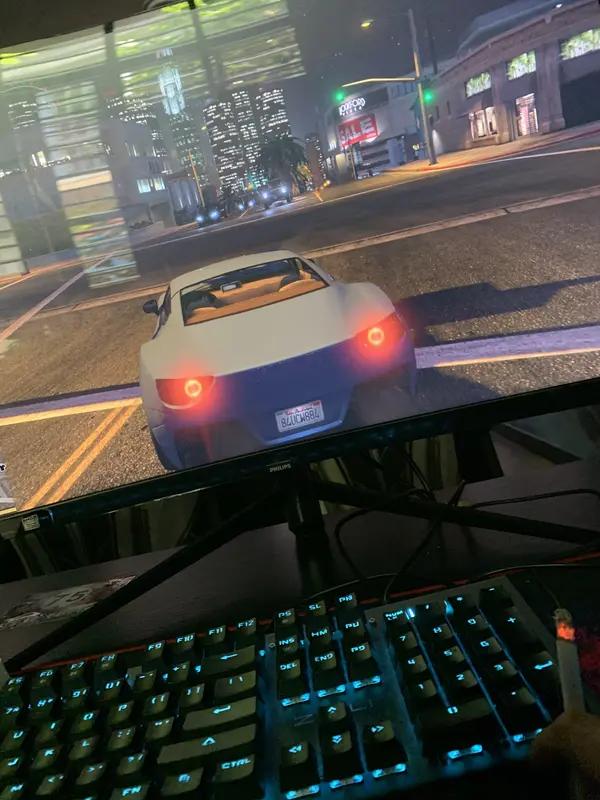 5060开2K低画质DLSS4吊打3090Ti？别被硬件圈的奇葩歪理坑了玩游戏