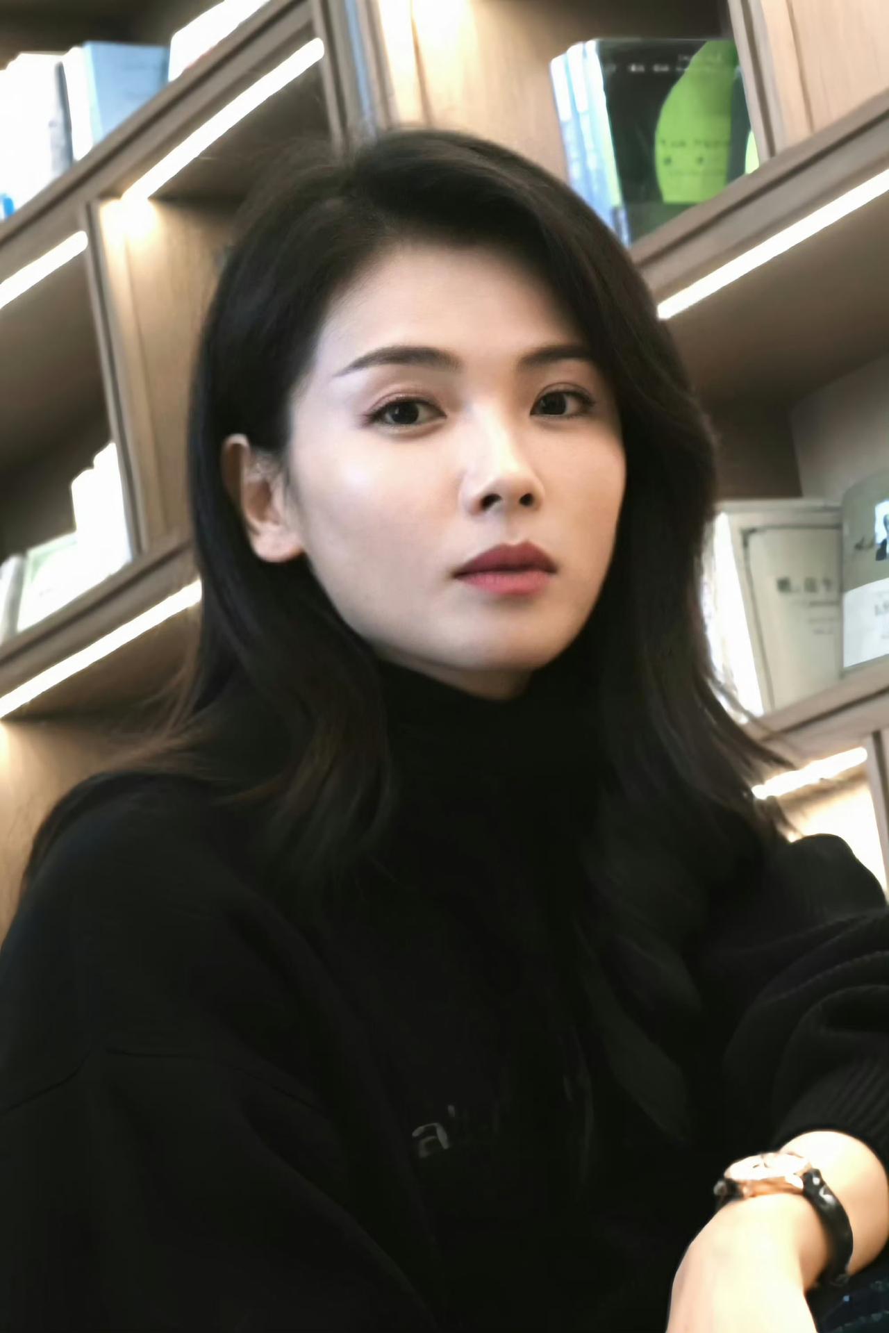 刘涛就是那种，年纪越大越有魅力的女明星，你是觉得呢？
