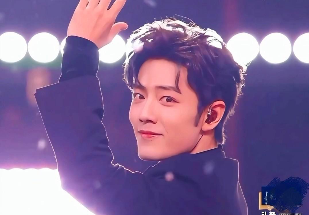 肖战跨年晚会不是表演，是流量核爆现场！2亿播放量，50亿话题阅读。这数据不是