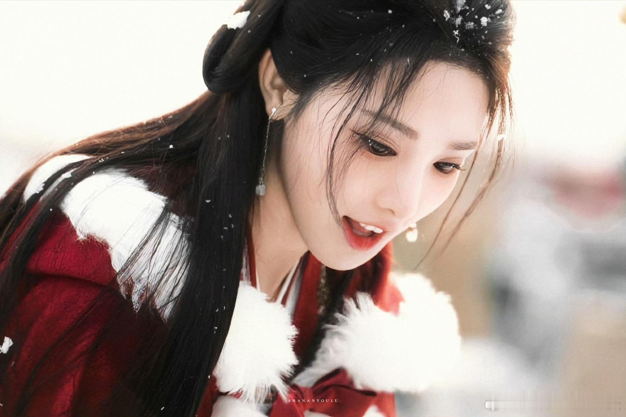 相似的虐恋内核！《凤凰台上》与《东宫》呼应，凌苍苍的两难太好哭～