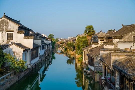 全国百强县江阴市与常熟市大比拼，2025年全年数据的全面对比（数据来源于两地统计
