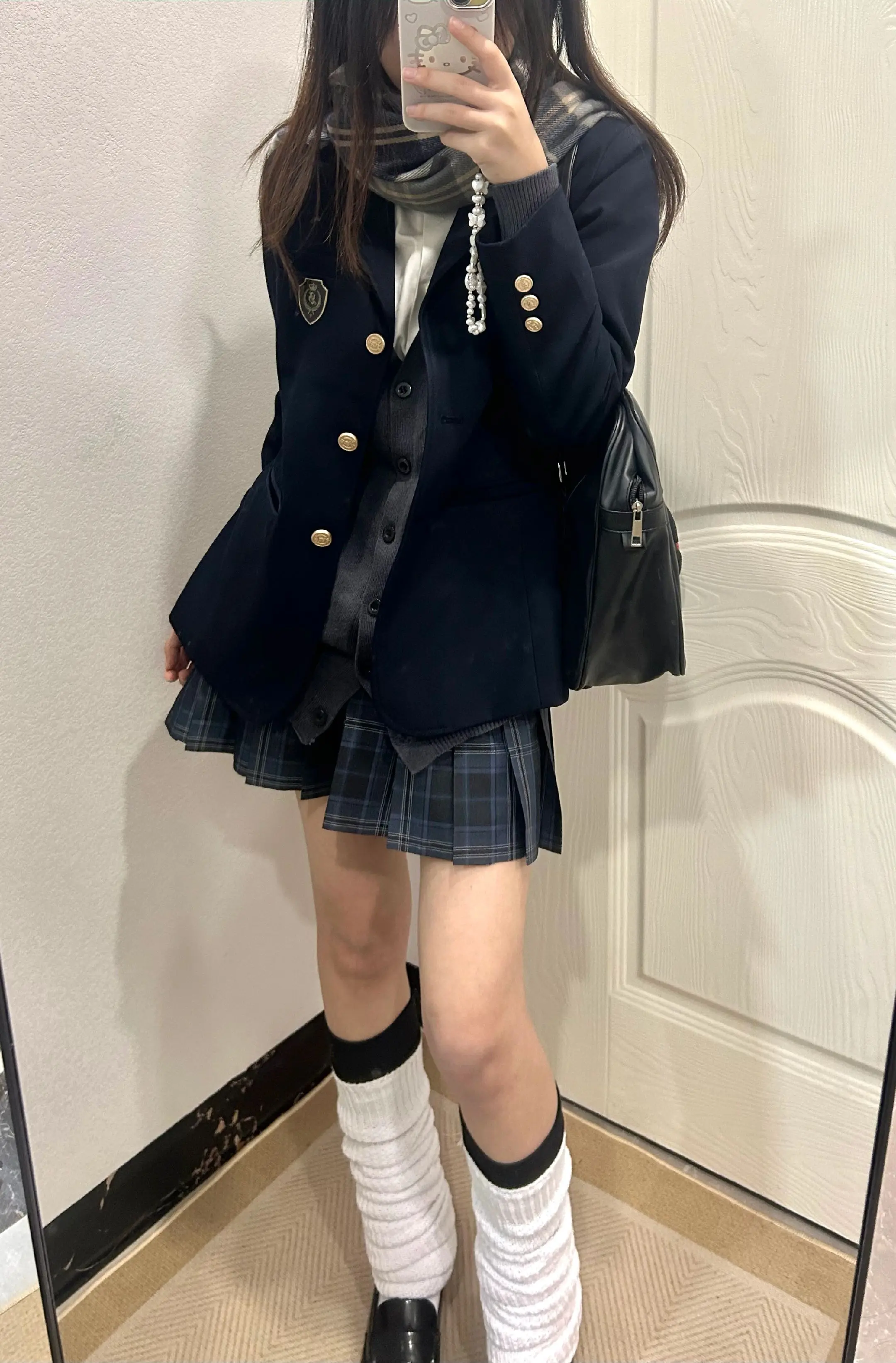 西服权威。
