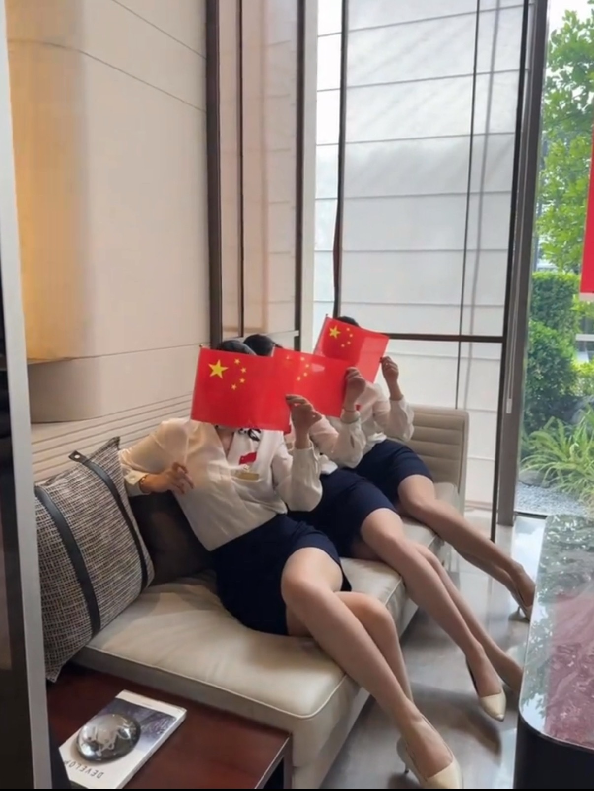 不旅游就等于浪费假期吗不论出去玩，还是宅在家里都有各自的快乐，做自己就好。​​