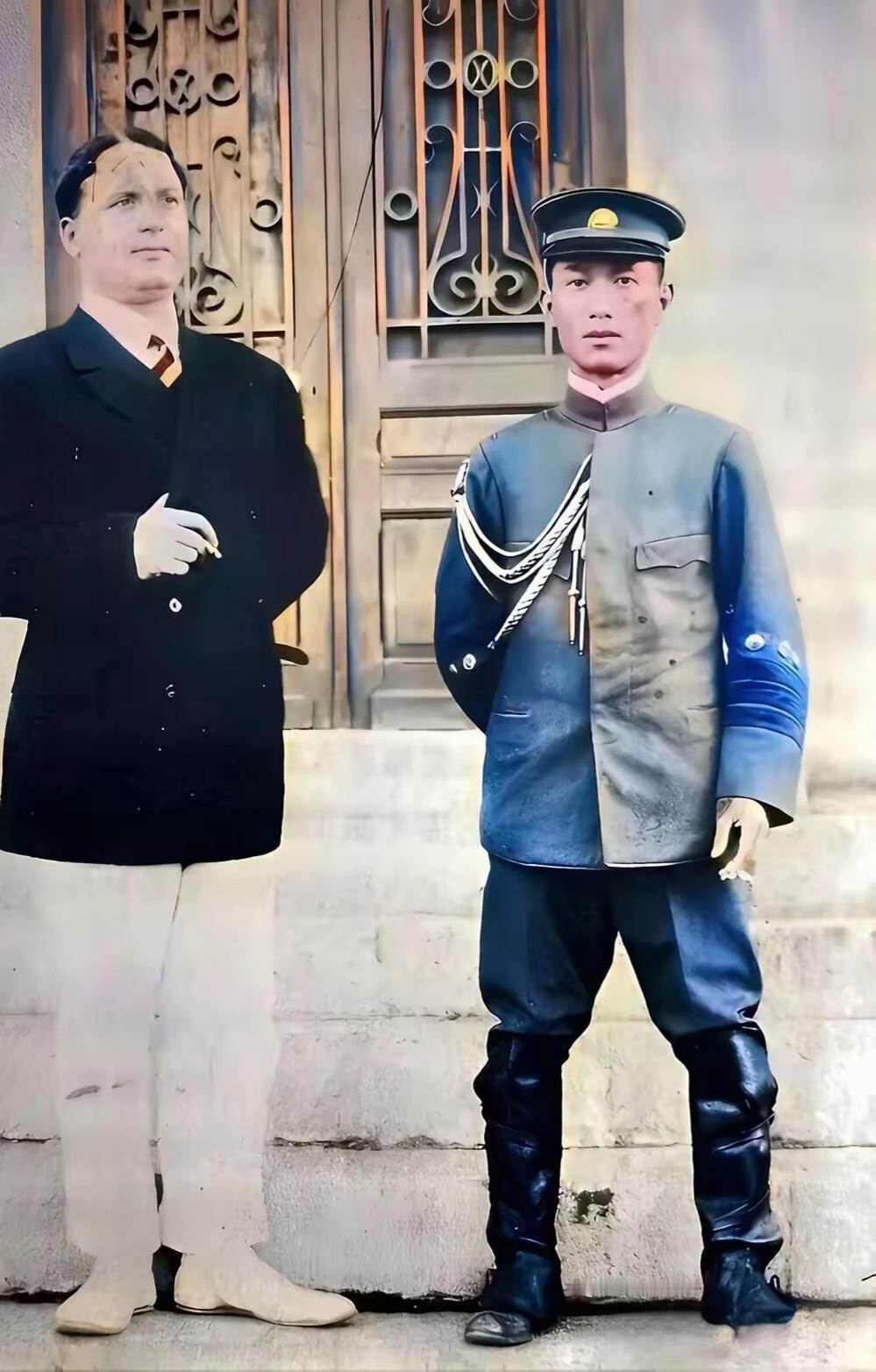 王铎：蔡锷将军个子不算高