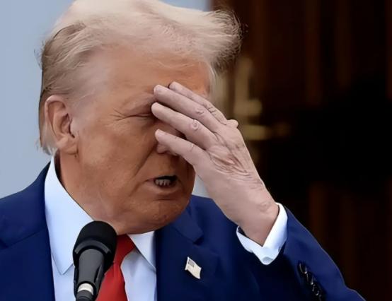 美国白宫又宣布了！ 美国联邦政府这回是真把事儿玩脱了，离谱到家了。10月