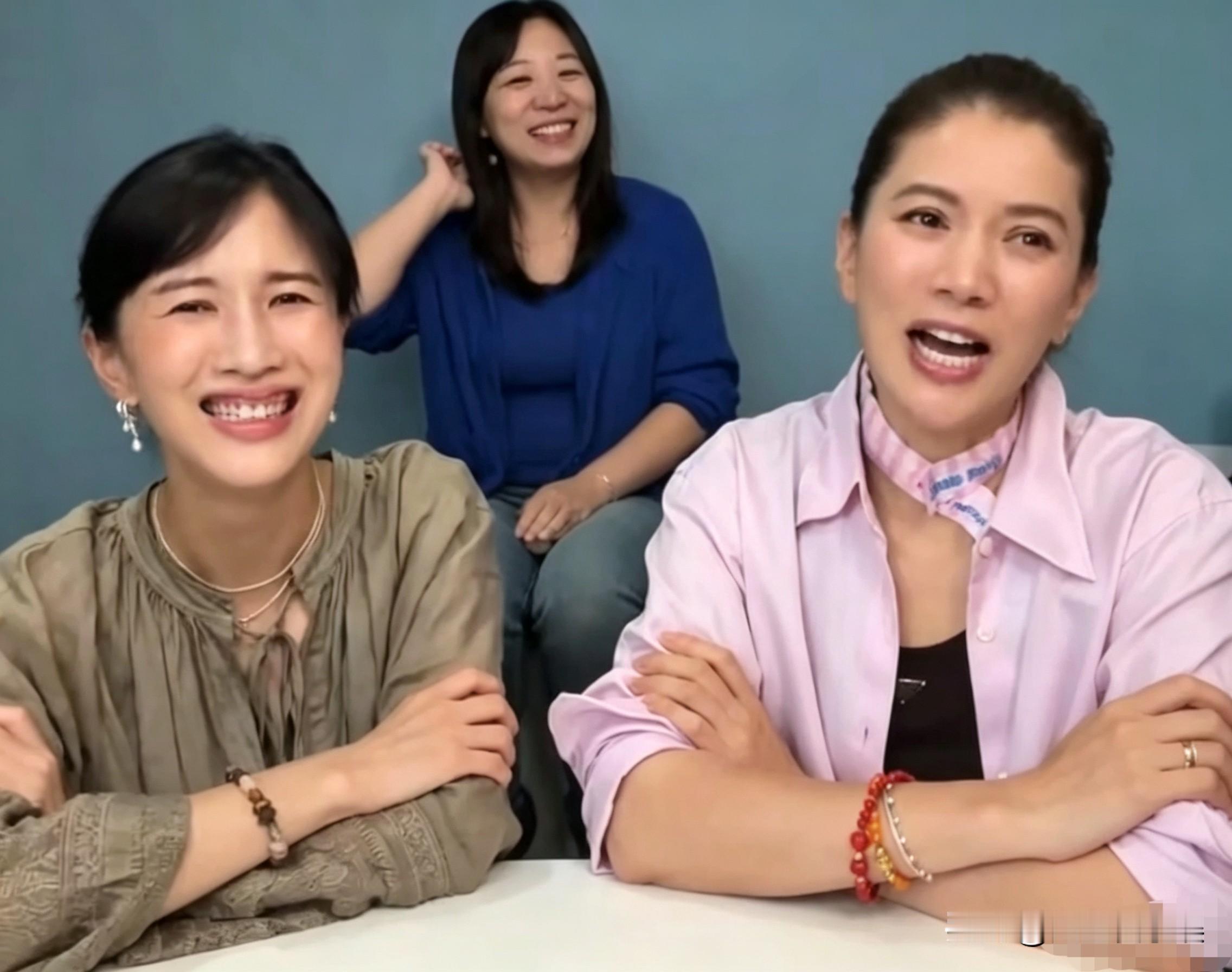 袁咏仪说：“吴镇宇他自认为自己很好，他老婆嫁给他是拯救整个世界，整个宇宙。我跟他老婆关系很好，我常常