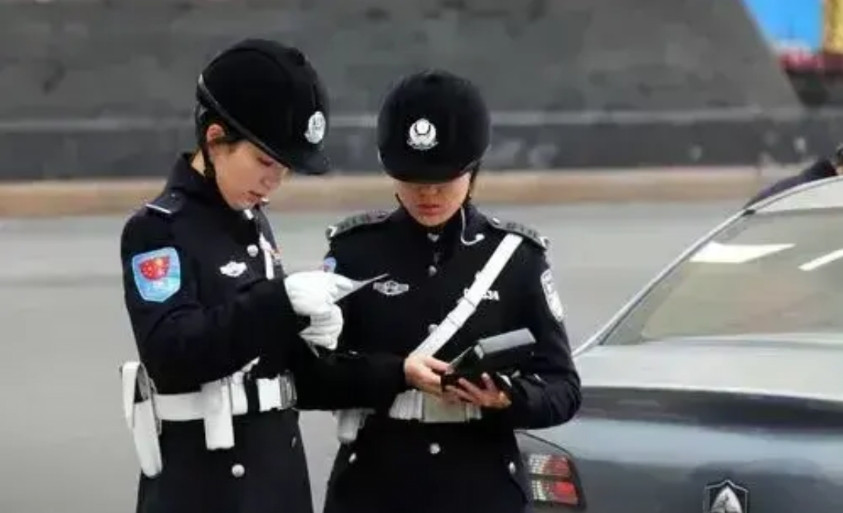 1、辅警，是民警吗？答案：不是2、辅警，单独可以询问证人吗？​答