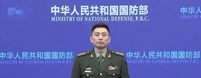 中国国防部向全球发出重磅通知，中国人民解放军已整备就绪，解放军全时待战、随时能战