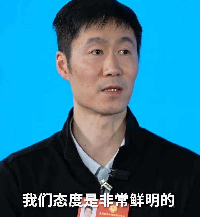 中国大满贯：王励勤为何破格提拔15岁的姜依依？你看国乒参赛名单就明白了！这次