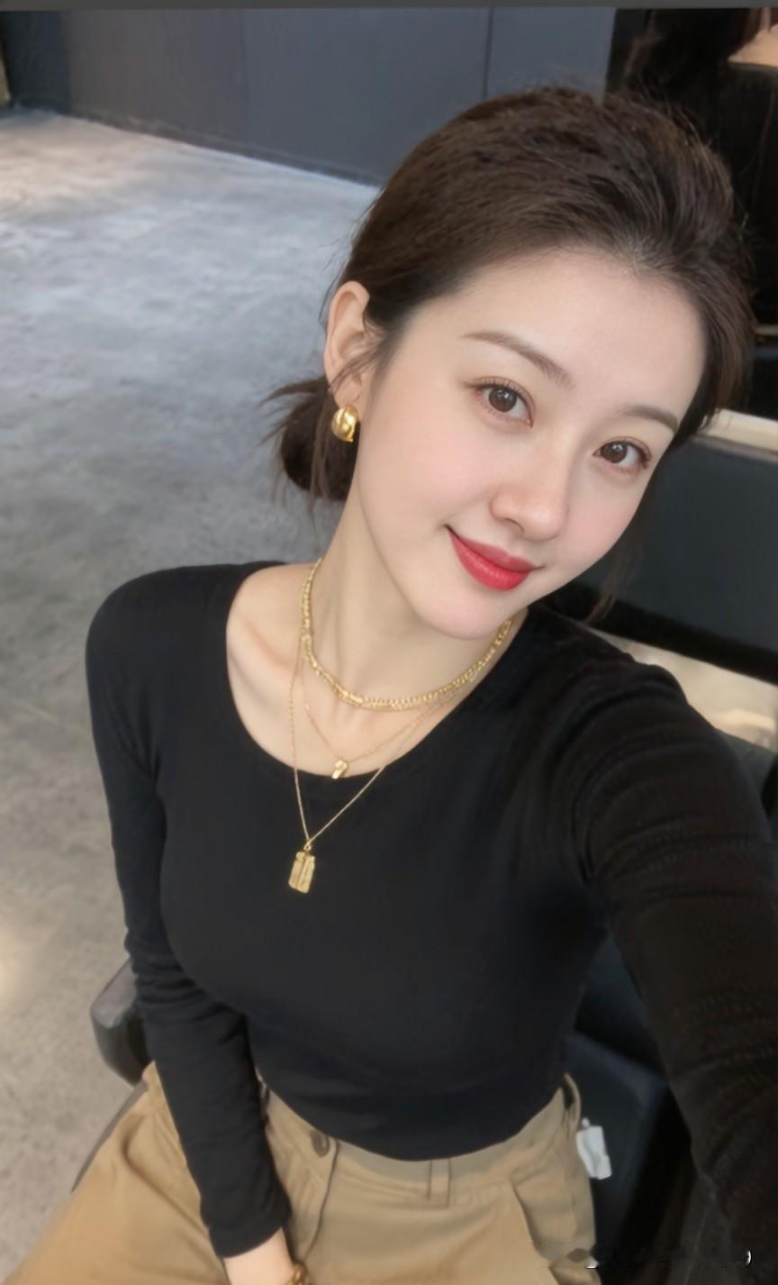 世界上最幸福的事，莫过于心有灵犀，彼此呼应。你等的那个人也在等你，你关心