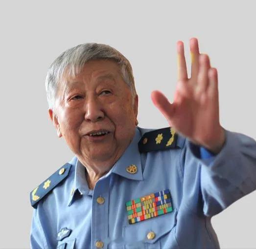 否定样板戏？事情远非如此简单当下，确实有人对样板戏持否定态度，认为它只是特定时